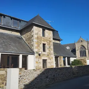 Le Village Gr34 Bed & Breakfast